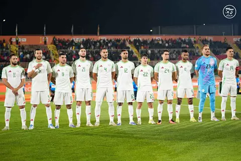 دقيقة بدقيقة.. غينيا 0-0 الجزائر.. انقاذ من على خط المرمى